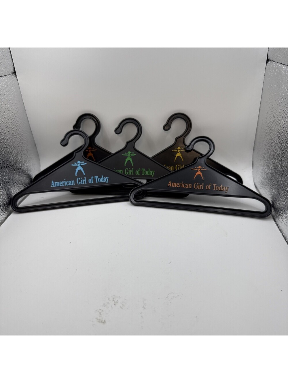 American Girl of Today 5 Black Doll Hangers - 4 Difrnt. Colors! Fits 18in Dolls